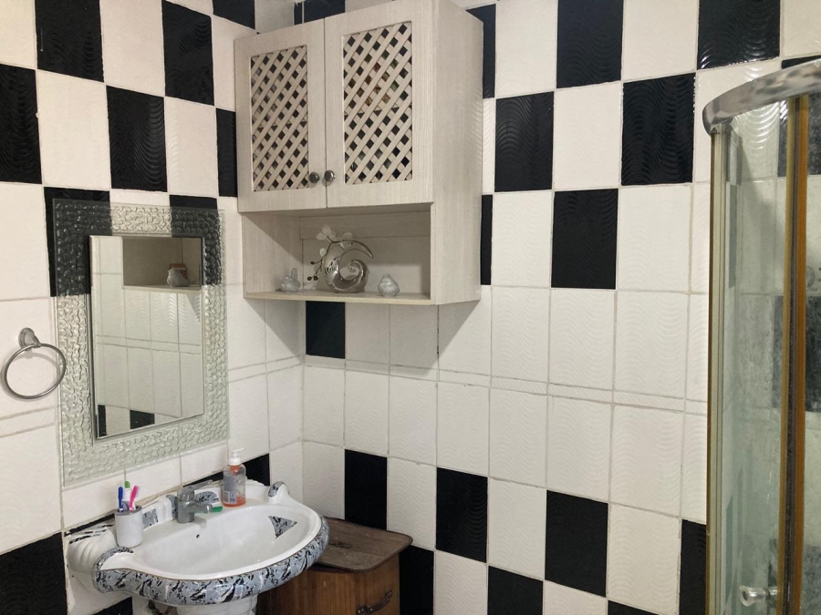 3 Bedroom Property for Sale in Tlhabane West North West